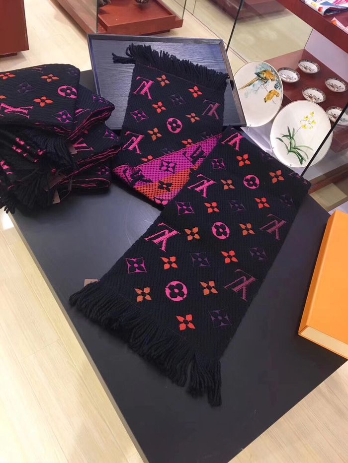 Louis Vuitton Scarf LV00153